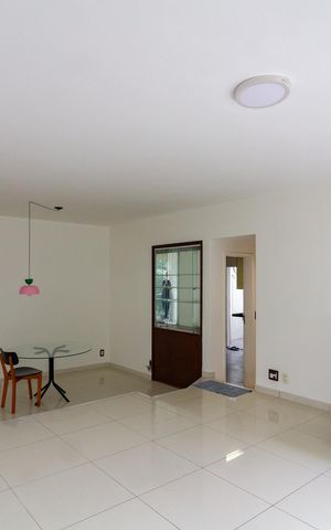 Apartamento à venda com 125m², 3 quartos e 1 vaga Apartamento à venda com 125m², 3 quartos e 1 vagaSala