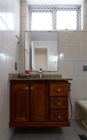 Apartamento à venda com 125m², 3 quartos e 1 vaga Apartamento à venda com 125m², 3 quartos e 1 vagaBanheiro social