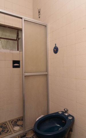 Casa para alugar com 80m², 2 quartos e 2 vagasBanheiro