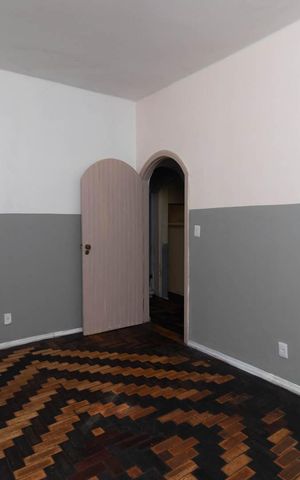 Casa para alugar com 80m², 2 quartos e 2 vagasQuarto 1