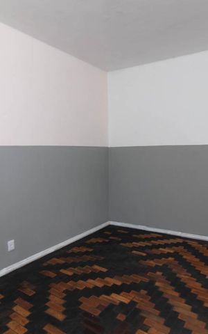 Casa para alugar com 80m², 2 quartos e 2 vagasQuarto 1
