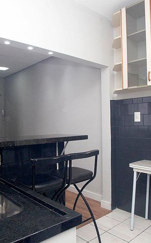 Apartamento à venda com 45m², 2 quartos e sem vagaCozinha + Área de Serviço