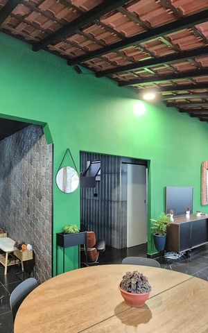 Casa à venda com 376m², 4 quartos e 1 vaga Casa à venda com 376m², 4 quartos e 1 vagaCasa 2 - Sala