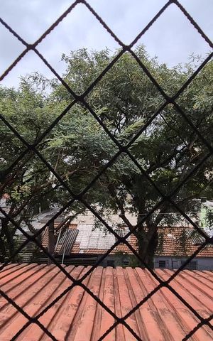 Casa à venda com 376m², 4 quartos e 1 vaga Casa à venda com 376m², 4 quartos e 1 vagaCasa 2 - Vista da Área de serviço