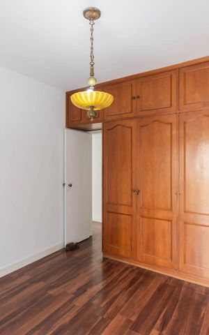 Apartamento à venda com 180m², 3 quartos e 5 vagasQuarto 2