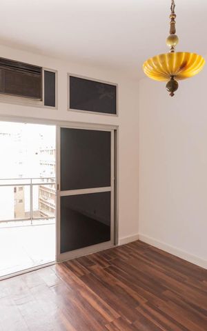 Apartamento à venda com 180m², 3 quartos e 5 vagasQuarto 2