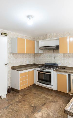 Apartamento à venda com 180m², 3 quartos e 5 vagasCozinha