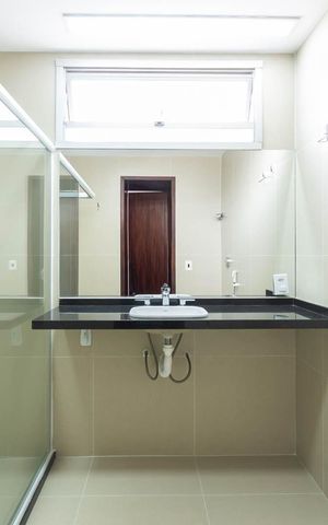 Apartamento à venda com 180m², 3 quartos e 5 vagasBanheiro Suíte