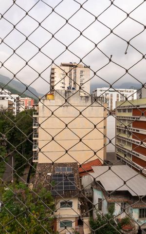 Apartamento à venda com 180m², 3 quartos e 5 vagasVaranda da Sala
