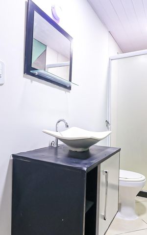 Casa para alugar com 70m², 2 quartos e sem vaga Casa para alugar com 70m², 2 quartos e sem vagaBanheiro da Suíte 2