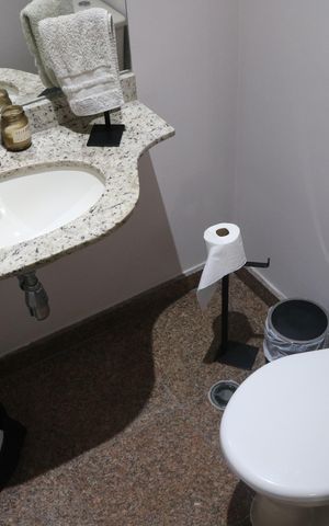 Apartamento para alugar com 160m², 4 quartos e 2 vagasLavabo