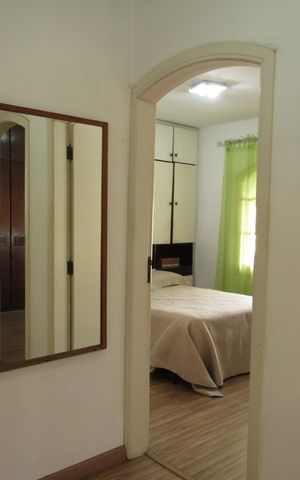 Casa para alugar com 500m², 3 quartos e 5 vagasCorredores