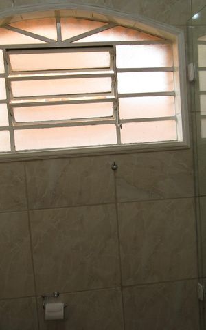 Casa para alugar com 500m², 3 quartos e 5 vagasBanheiro da Suíte