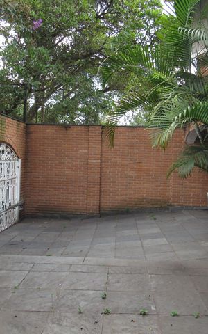 Casa para alugar com 500m², 3 quartos e 5 vagasÁrea externa
