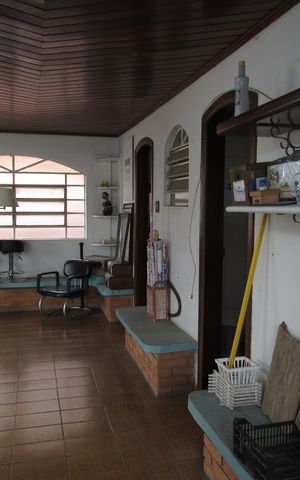 Casa para alugar com 500m², 3 quartos e 5 vagasAteliê