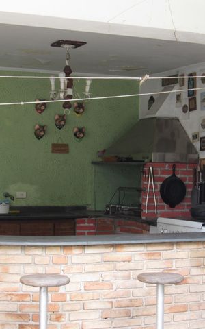 Casa para alugar com 500m², 3 quartos e 5 vagasÁrea externa