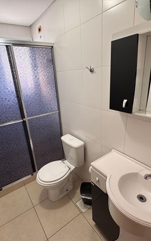 Apartamento à venda com 61m², 2 quartos e 1 vaga Apartamento à venda com 61m², 2 quartos e 1 vagaBanheiro