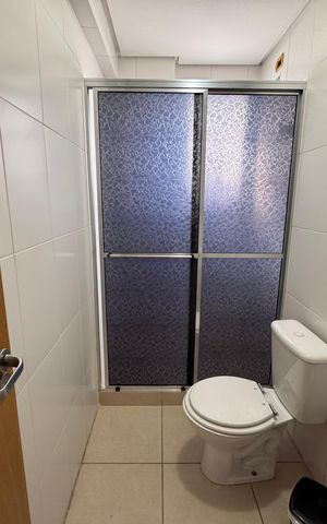 Apartamento à venda com 61m², 2 quartos e 1 vaga Apartamento à venda com 61m², 2 quartos e 1 vagaBanheiro