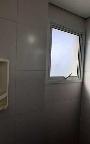 Apartamento à venda com 61m², 2 quartos e 1 vaga Apartamento à venda com 61m², 2 quartos e 1 vagaBanheiro