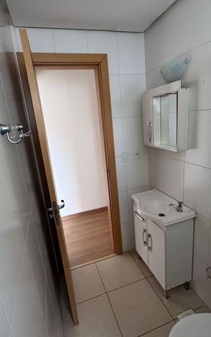 Apartamento à venda com 61m², 2 quartos e 1 vaga Apartamento à venda com 61m², 2 quartos e 1 vagaBanheiro Suíte