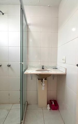 Apartamento à venda com 59m², 2 quartos e 1 vaga Apartamento à venda com 59m², 2 quartos e 1 vagaBanheiro da Suíte