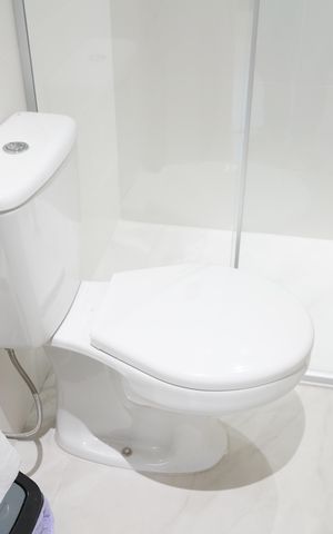 Apartamento para alugar com 200m², 3 quartos e 2 vagasBanheiro de serviço