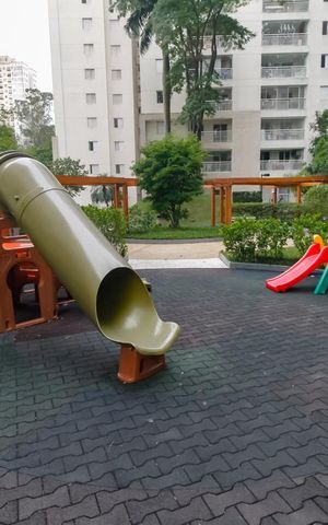Apartamento para alugar com 96m², 3 quartos e 2 vagasÁrea comum - Playground
