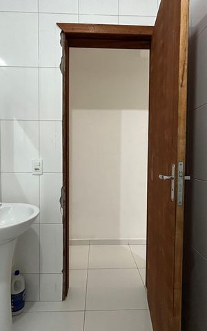 Casa para alugar com 100m², 2 quartos e 1 vaga Casa para alugar com 100m², 2 quartos e 1 vagaBanheiro