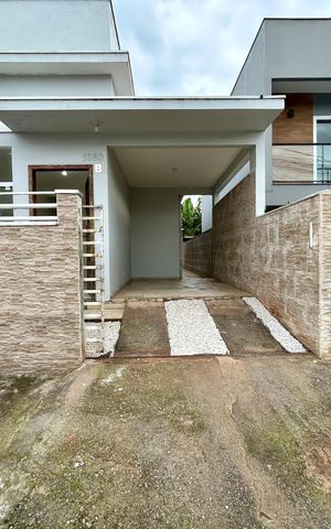 Casa para alugar com 100m², 2 quartos e 1 vaga Casa para alugar com 100m², 2 quartos e 1 vagaFachada
