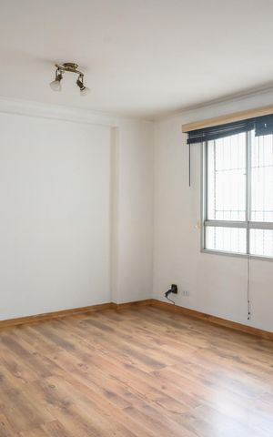 Apartamento à venda com 134m², 2 quartos e 2 vagas Apartamento à venda com 134m², 2 quartos e 2 vagasSala