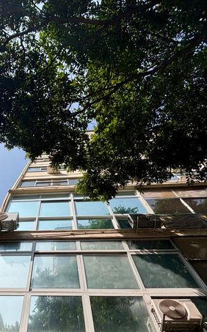 Studio para alugar com 28m², 1 quarto e sem vaga Studio para alugar com 28m², 1 quarto e sem vagaFachada