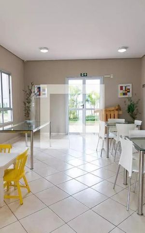 Apartamento à venda com 52m², 2 quartos e 1 vaga Apartamento à venda com 52m², 2 quartos e 1 vagaÁrea comum - Salão de festas