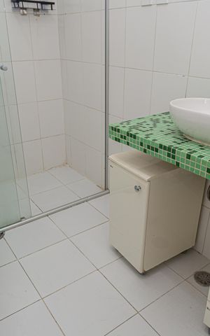 Apartamento para alugar com 60m², 2 quartos e 2 vagas Apartamento para alugar com 60m², 2 quartos e 2 vagasBanheiro