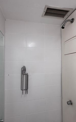 Apartamento à venda com 68m², 2 quartos e 1 vaga Apartamento à venda com 68m², 2 quartos e 1 vagaBanheiro Social