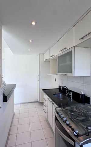 Apartamento à venda com 68m², 2 quartos e 1 vaga Apartamento à venda com 68m², 2 quartos e 1 vagaCozinha e Área de Serviço