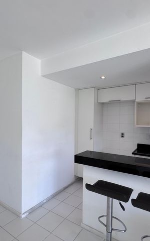 Apartamento à venda com 68m², 2 quartos e 1 vaga Apartamento à venda com 68m², 2 quartos e 1 vagaCozinha e Área de Serviço