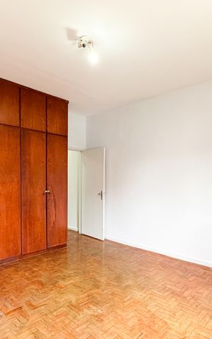 Casa para alugar com 182m², 2 quartos e 2 vagas Casa para alugar com 182m², 2 quartos e 2 vagasQuarto 1