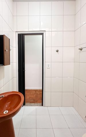 Casa para alugar com 182m², 2 quartos e 2 vagas Casa para alugar com 182m², 2 quartos e 2 vagasBanheiro Social