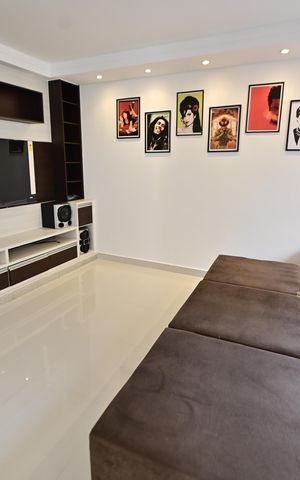 Apartamento para alugar com 126m², 2 quartos e 1 vaga Apartamento para alugar com 126m², 2 quartos e 1 vagaSala