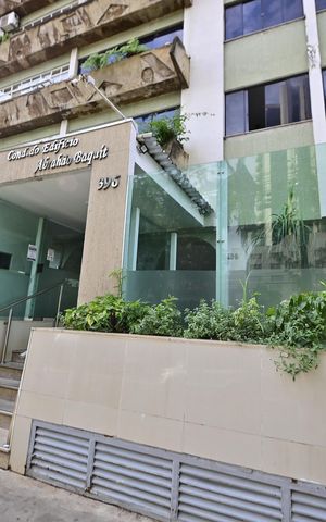 Apartamento para alugar com 126m², 2 quartos e 1 vaga Apartamento para alugar com 126m², 2 quartos e 1 vagaFachada