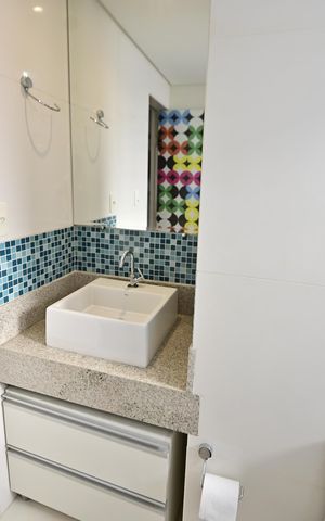 Apartamento para alugar com 126m², 2 quartos e 1 vaga Apartamento para alugar com 126m², 2 quartos e 1 vagaBanheiro da Suíte