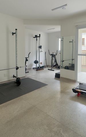 Apartamento à venda com 48m², 2 quartos e 1 vaga Apartamento à venda com 48m², 2 quartos e 1 vagaAcademia