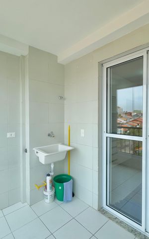 Apartamento à venda com 48m², 2 quartos e 1 vaga Apartamento à venda com 48m², 2 quartos e 1 vagaÁrea de Serviço