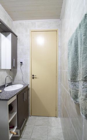 Apartamento à venda com 42m², 1 quarto e sem vaga Apartamento à venda com 42m², 1 quarto e sem vagaBanheiro social
