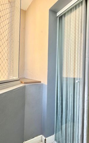 Apartamento para alugar com 62m², 2 quartos e 1 vaga Apartamento para alugar com 62m², 2 quartos e 1 vagaVaranda