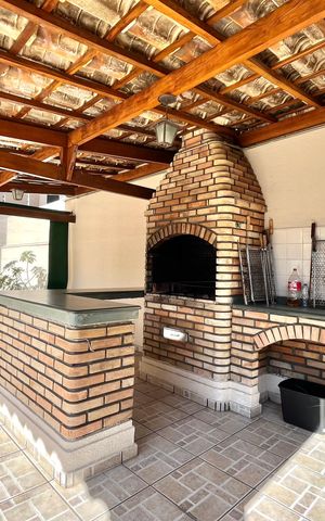Apartamento para alugar com 62m², 2 quartos e 1 vaga Apartamento para alugar com 62m², 2 quartos e 1 vagaÁrea comum - Churrasqueira