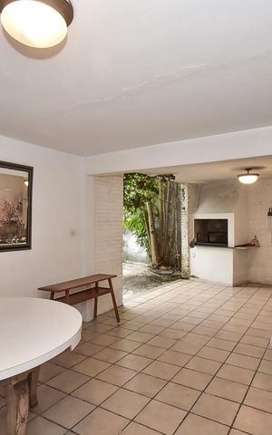 Casa à venda com 650m², 4 quartos e 9 vagasChurrasqueira