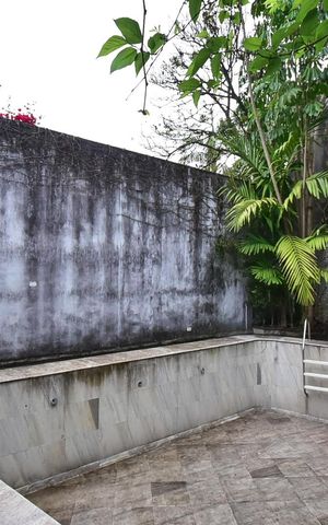 Casa à venda com 650m², 4 quartos e 9 vagasPiscina