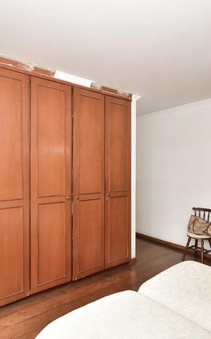 Casa à venda com 650m², 4 quartos e 9 vagasSuíte 1
