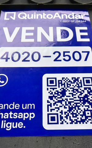 Casa à venda com 650m², 4 quartos e 9 vagasPlaca
